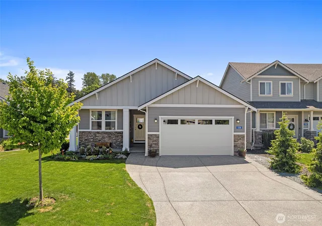 Photo 1 of Single family home for sale at 1720 River Walk Ln, Burlington, WA 98233 | MLS# NWM2554244 | Listing updated on 2026-09-22