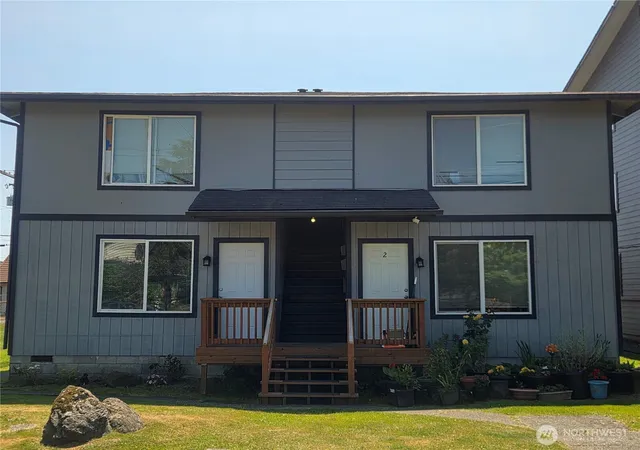 Photo 1 of Multi family home for sale at 309 East 2nd, Aberdeen, WA 98520 | MLS# NWM2554246 | Listing updated on 2026-09-25
