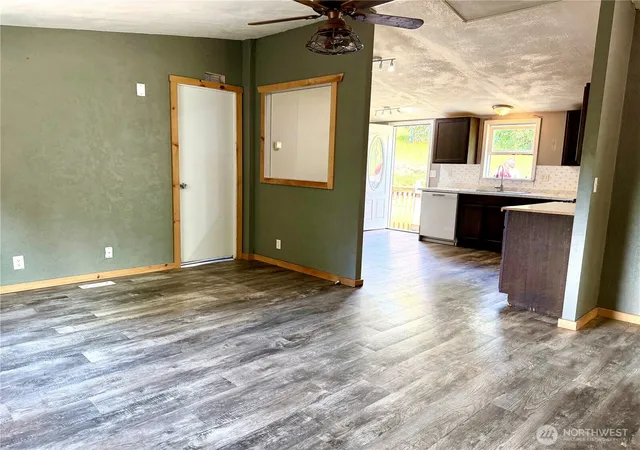 Photo 3 of Manufactured home for sale at 28 N Jacobson Rd, Cathlamet, WA 98612 | MLS# NWM2554255 | Listing updated on 2026-09-22