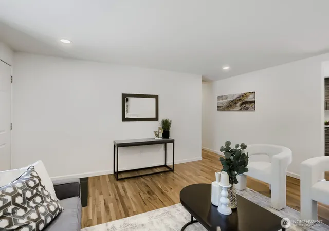 Photo 4 of Single family home for sale at 14379 104th Avenue NE, Kirkland, WA 98034 | MLS# NWM2554257 | Listing updated on 2026-09-22