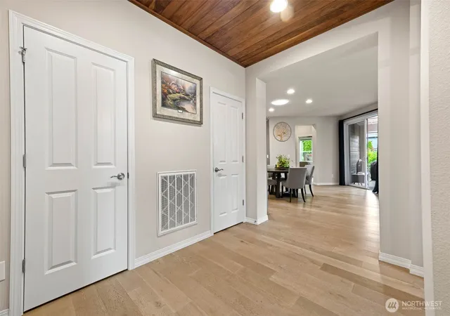 Photo 3 of Single family home for sale at 14016 188th Avenue Ct E, Bonney Lake, WA 98391 | MLS# NWM2554354 | Listing updated on 2026-09-22