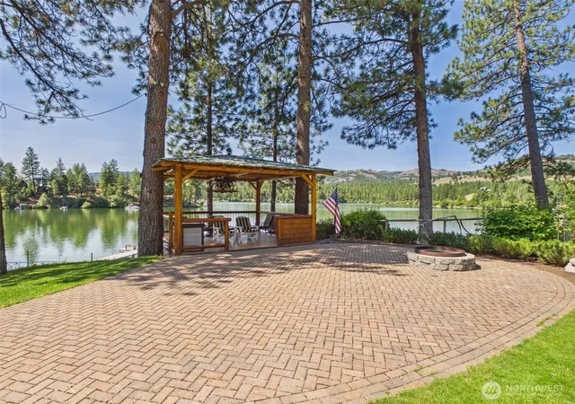 Photo 4 of Single family home for sale at 10 Wayland Cvs Rd, Republic, WA 99166 | MLS# NWM2554380 | Listing updated on 2026-09-22