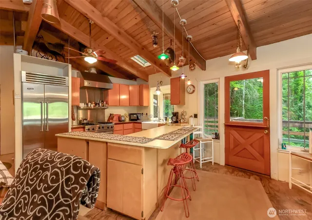 Photo 4 of Sale Pending at 20 N Lakefront Loop, Hoodsport, WA 98548 | MLS# NWM2554413 | Listing updated on 2026-07-18