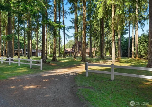 Photo 2 of Single family home for sale at 18121 Mi Ln Sw, Rochester, WA 98579 | MLS# NWM2554422 | Listing updated on 2026-09-24