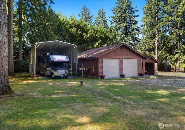 Photo 4 of Single family home for sale at 18121 Mi Ln SW, Rochester, WA 98579 | MLS# NWM2554422 | Listing updated on 2026-09-24