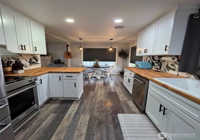 Photo 3 of Single family home for sale at 416 Patrick Rd, Ephrata, WA 98823 | MLS# NWM2554431 | Listing updated on 2026-09-25