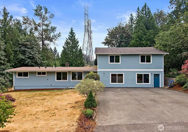 Photo 1 of Single family home for sale at 19019 Se 164th Street, Renton, WA 98058 | MLS# NWM2554439 | Listing updated on 2026-10-08