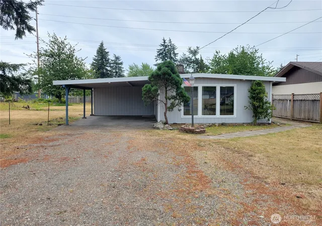 Photo 1 of Single family home for sale at 1713 W Martin St, Elma, WA 98541 | MLS# NWM2554445 | Listing updated on 2026-09-22