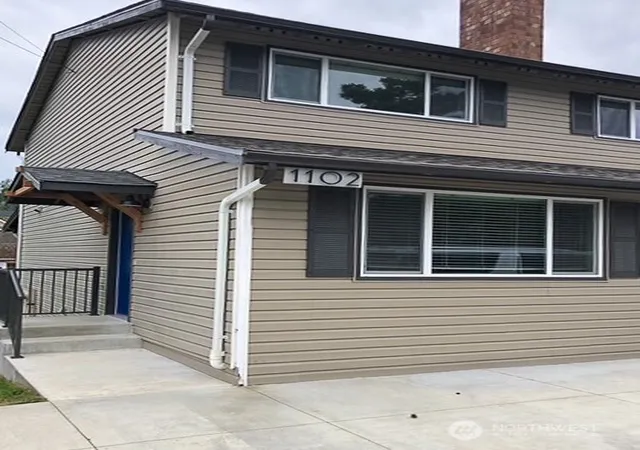 Photo 1 of Multi family home for sale at 1100 23rd, Bellingham, WA 98225 | MLS# NWM2554461 | Listing updated on 2026-09-22