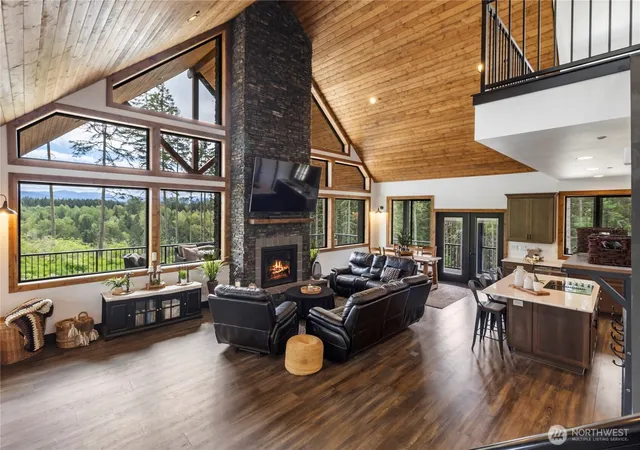 Photo 4 of Single family home for sale at 38922 Madrona Dr E, Roy, WA 98580 | MLS# NWM2554466 | Listing updated on 2026-09-22