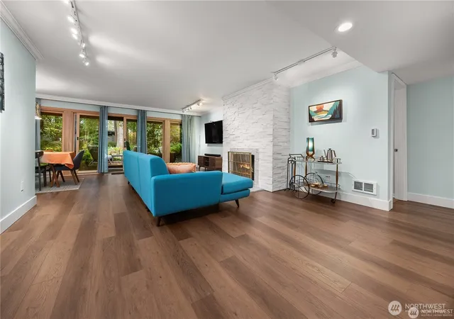 Photo 3 of Condo for sale at 1524 NE 140th Street #D2, Seattle, WA 98125 | MLS# NWM2554495 | Listing updated on 2026-09-22