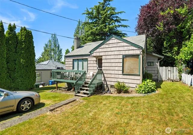 Land for sale at 122 NW 103rd Street, Seattle, WA 98177 | MLS# NWM2554503