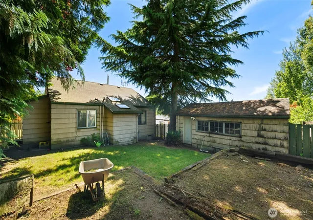 Photo 3 of Land for sale at 122 NW 103rd Street, Seattle, WA 98177 | MLS# NWM2554503 | Listing updated on 2026-09-22