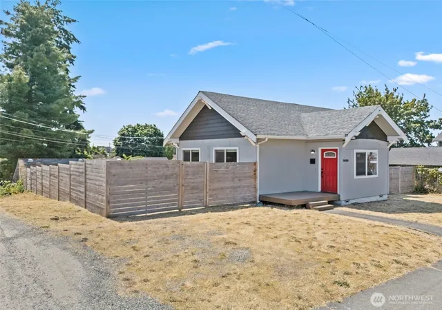 Photo 3 of Sale Pending at 3020 S 54th Street, Tacoma, WA 98409 | MLS# NWM2554507 | Listing updated on 2026-09-26