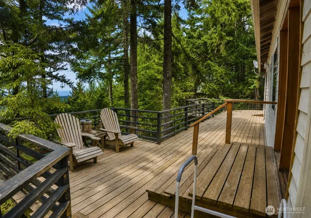 Photo 2 of Sale Pending at 561 Discovery Way, Eastsound, WA 98245 | MLS# NWM2554509 | Listing updated on 2026-09-25