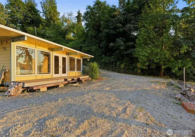 Photo 3 of Single family home for sale at 1303 38th Avenue Ct NW, Gig Harbor, WA 98335 | MLS# NWM2554516 | Listing updated on 2026-09-25