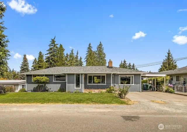 Photo 1 of Single family home for sale at 2406 Northeast 24th St, Renton, WA 98056 | MLS# NWM2554534 | Listing updated on 2026-09-22