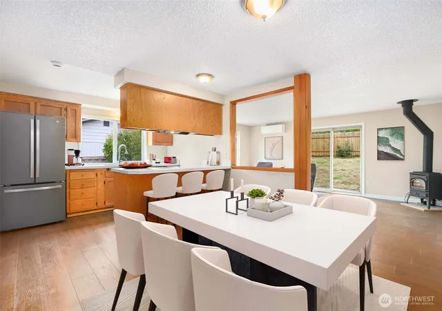 Photo 4 of Single family home for sale at 2550 San Juan St, Coupeville, WA 98239 | MLS# NWM2554538 | Listing updated on 2026-09-22