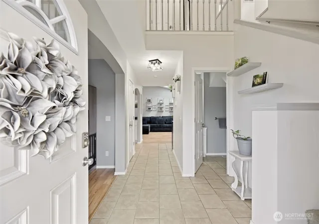 Photo 2 of Single family home for sale at 303 E Highland Dr, Arlington, WA 98223 | MLS# NWM2554583 | Listing updated on 2026-10-01