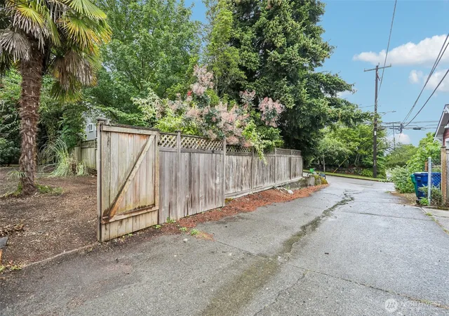 Photo 2 of Sale Pending at 1807 30th Avenue S, Seattle, WA 98144 | MLS# NWM2554584 | Listing updated on 2026-09-25