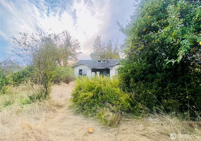 Photo 2 of Single family home for sale at 3444 W Matlock Brady Rd, Elma, WA 98541 | MLS# NWM2554625 | Listing updated on 2026-09-22