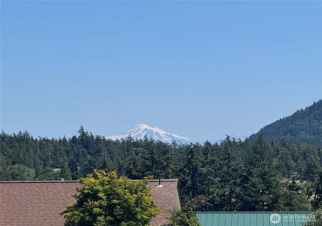 Photo 3 of Single family home for sale at 41 Mountain View, Eastsound, WA 98245 | MLS# NWM2554627 | Listing updated on 2026-09-22