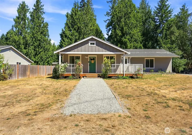 Photo 1 of Single family home for sale at 1087 Idlewood Dr, Camano Island, WA 98282 | MLS# NWM2554631 | Listing updated on 2026-09-29