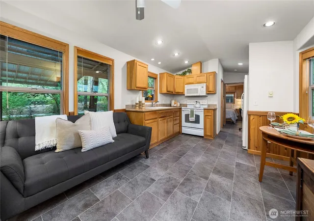 Photo 4 of Condo for sale at 1546 Reservation Rd SE #62, Olympia, WA 98513 | MLS# NWM2554639 | Listing updated on 2026-09-22