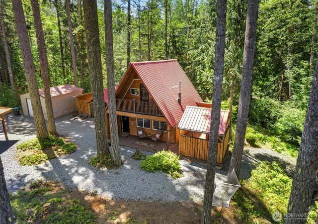 Photo 1 of Single family home for sale at 321 Paradise Dr, Ashford, WA 98304 | MLS# NWM2554673 | Listing updated on 2026-09-22