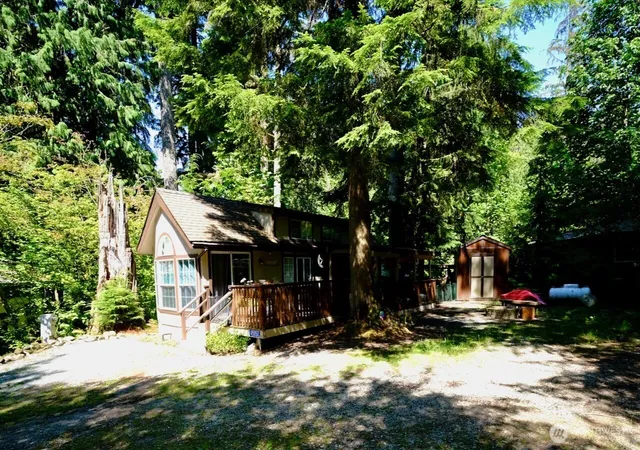 Photo 1 of Manufactured home for sale at 45057 Sikhs Trl, Concrete, WA 98237 | MLS# NWM2554683 | Listing updated on 2026-09-22