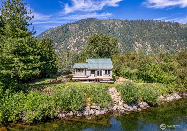 Photo 2 of Single family home for sale at 87 Outrigger Ln, Leavenworth, WA 98826 | MLS# NWM2554687 | Listing updated on 2026-09-22