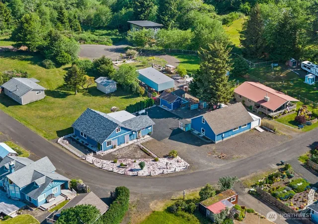 Photo 4 of Single family home for sale at 4 Bayshore Rd, Bay Center, WA 98527 | MLS# NWM2554712 | Listing updated on 2026-09-26
