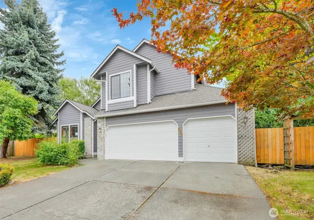 Photo 1 of Single family home for sale at 205 Spring Pl, Enumclaw, WA 98022 | MLS# NWM2554766 | Listing updated on 2026-09-30