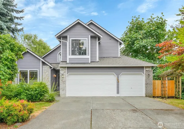 Photo 2 of Single family home for sale at 205 Spring Pl, Enumclaw, WA 98022 | MLS# NWM2554766 | Listing updated on 2026-09-30