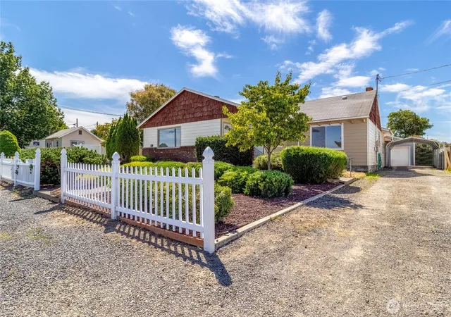 Photo 1 of Single family home for sale at 2714 Melrose St, Walla Walla, WA 99362 | MLS# NWM2554775 | Listing updated on 2026-09-22