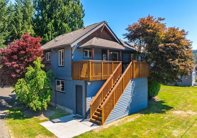 Photo 2 of Single family home for sale at 31616 Ne 55th Street, Carnation, WA 98014 | MLS# NWM2554798 | Listing updated on 2026-09-30