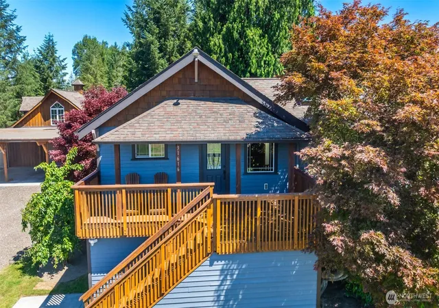 Photo 3 of Single family home for sale at 31616 Ne 55th Street, Carnation, WA 98014 | MLS# NWM2554798 | Listing updated on 2026-09-30