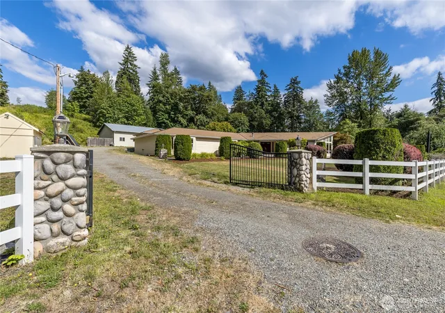 Photo 2 of Single family home for sale at 29606 148th Avenue Se, Kent, WA 98042 | MLS# NWM2554807 | Listing updated on 2026-09-21