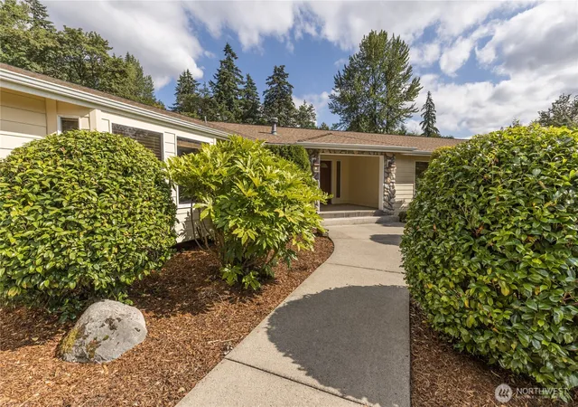 Photo 3 of Single family home for sale at 29606 148th Avenue Se, Kent, WA 98042 | MLS# NWM2554807 | Listing updated on 2026-09-21
