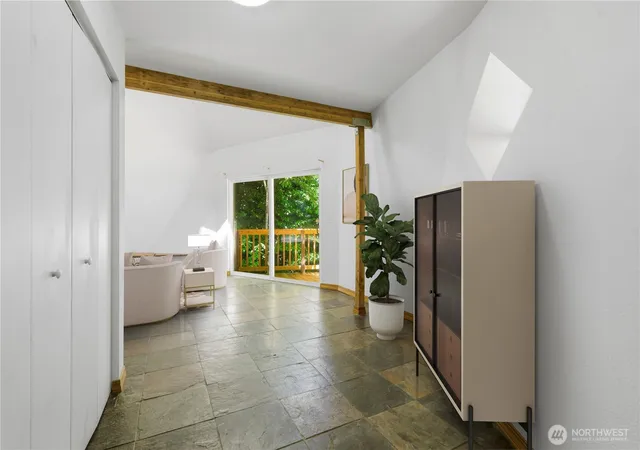 Photo 4 of Single family home for sale at 16524 35th Avenue NE, Lake Forest Park, WA 98155 | MLS# NWM2554820 | Listing updated on 2026-09-23