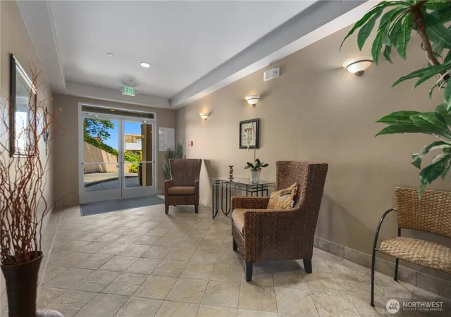 Photo 4 of Condo for sale at 7549 SE 29th Street #103, Mercer Island, WA 98040 | MLS# NWM2554831 | Listing updated on 2026-10-01