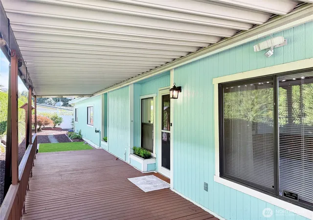 Photo 3 of Manufactured home for sale at 2500 S 370th Street #222, Federal Way, WA 98003 | MLS# NWM2554849 | Listing updated on 2026-09-30