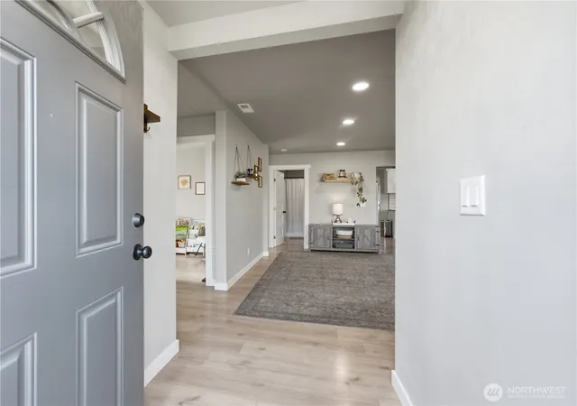 Photo 3 of Sale Pending at 58 S Union, East Wenatchee, WA 98802 | MLS# NWM2554859 | Listing updated on 2026-09-25