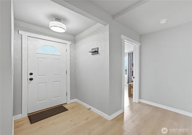 Photo 3 of Sale Pending at 58 S Union, East Wenatchee, WA 98802 | MLS# NWM2554859 | Listing updated on 2026-09-25
