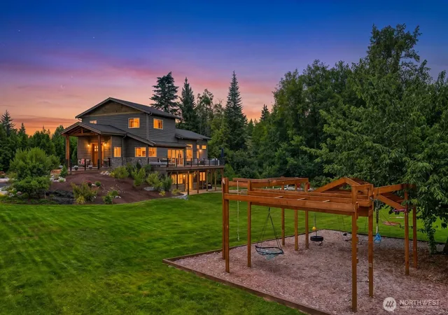 Photo 2 of Single family home for sale at 17420 174th Avenue Ne, Woodinville, WA 98072 | MLS# NWM2554874 | Listing updated on 2026-09-29