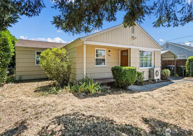 Photo 3 of Single family home for sale at 8503 33rd Avenue S, Lakewood, WA 98499 | MLS# NWM2554894 | Listing updated on 2026-10-01