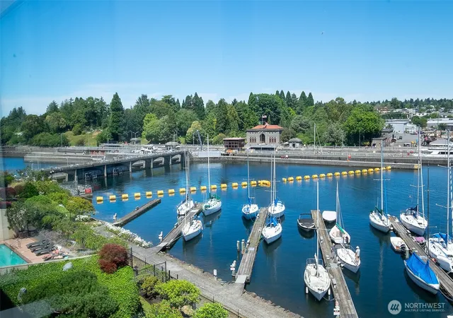 Photo 3 of Condo for sale at 3100 W Commodore Way #305, Seattle, WA 98199 | MLS# NWM2554899 | Listing updated on 2026-09-22