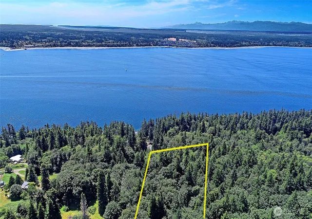 Photo 2 of Land for sale at 0 S Camano Dr, Camano Island, WA 98282 | MLS# NWM2554903 | Listing updated on 2026-09-22