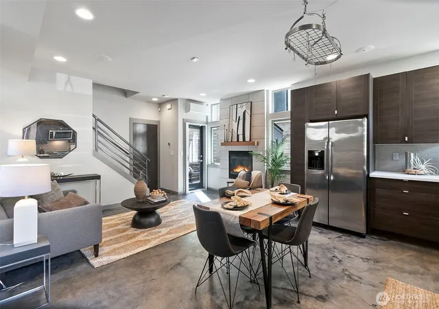 Photo 2 of Townhouse for sale at 310 21st Avenue #A, Seattle, WA 98122 | MLS# NWM2554914 | Listing updated on 2026-09-25