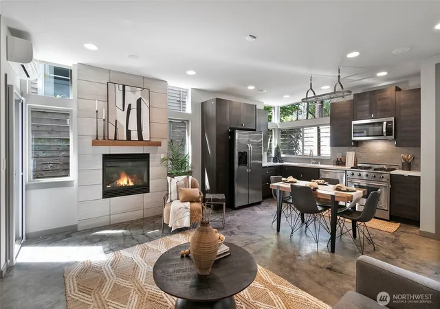 Photo 1 of Townhouse for sale at 310 21st Avenue #A, Seattle, WA 98122 | MLS# NWM2554914 | Listing updated on 2026-10-21